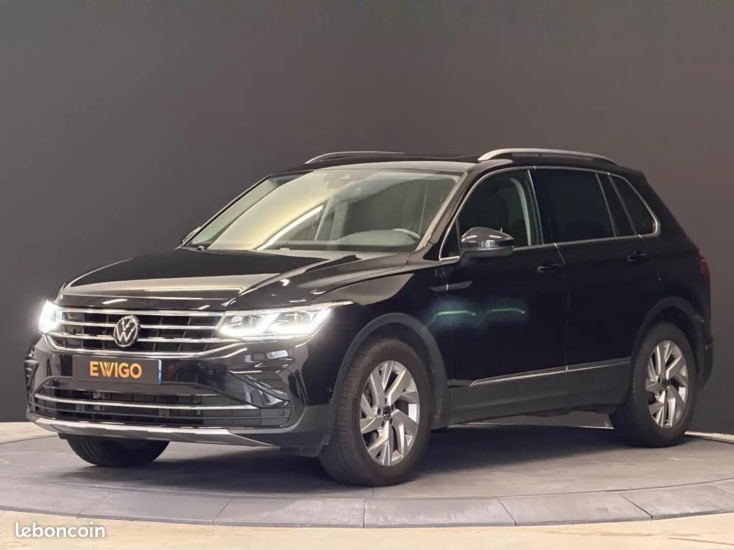 Volkswagen Tiguan 2.0 TDI 150ch DSG ELEGANCE Noir - 1