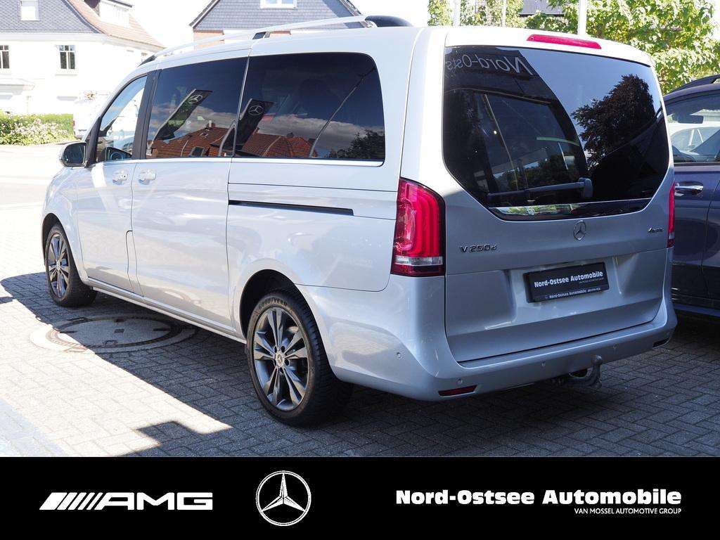Mercedes-Benz V 250