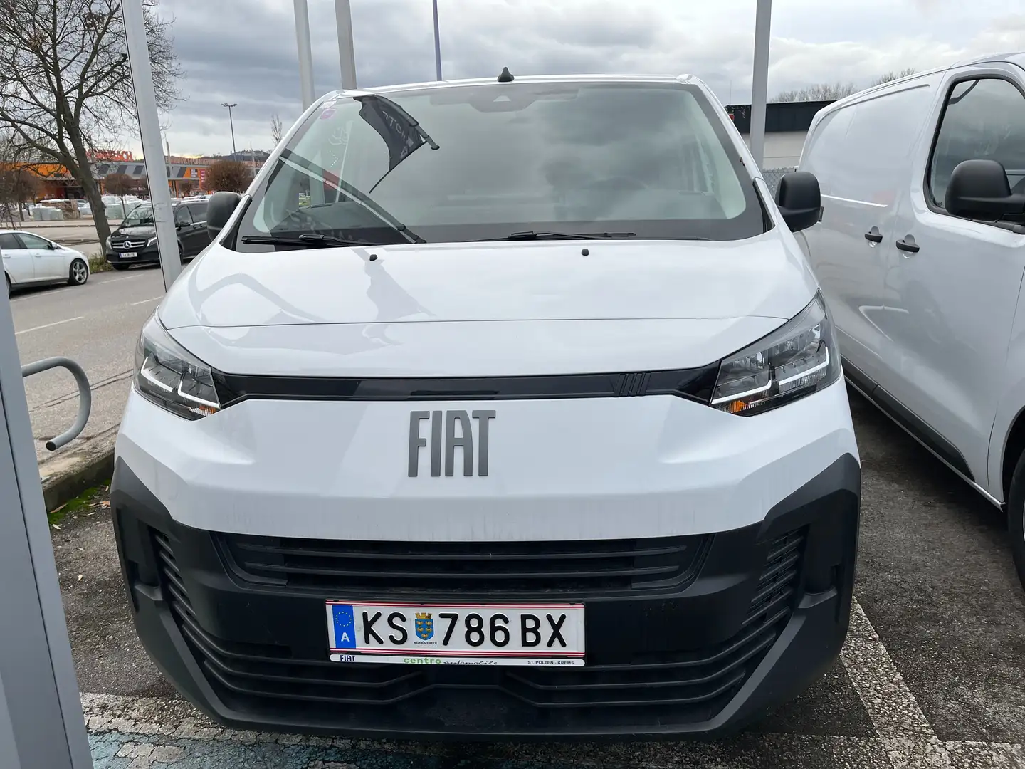 Fiat Scudo Doppelkabine XL 180 PS Automatik Weiß - 2