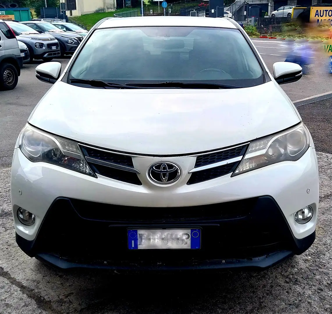 Toyota RAV 4 Rav4 2.2 d-cat Lounge 4wd 150cv auto Blanc - 1