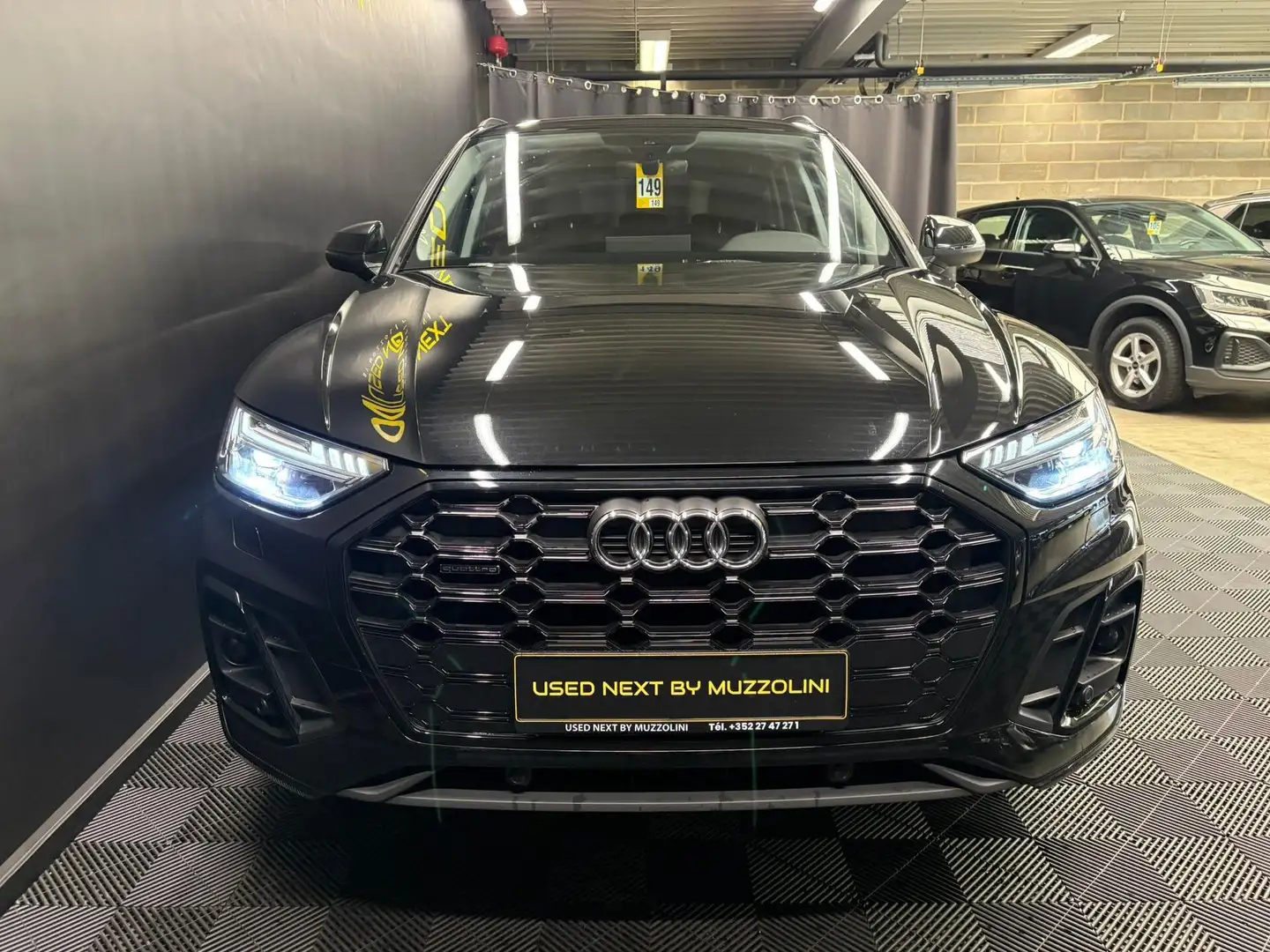 Audi Q5 S-line 40 TDI quattro PANO/ATTELAGE/CAM/NAVI Noir - 2