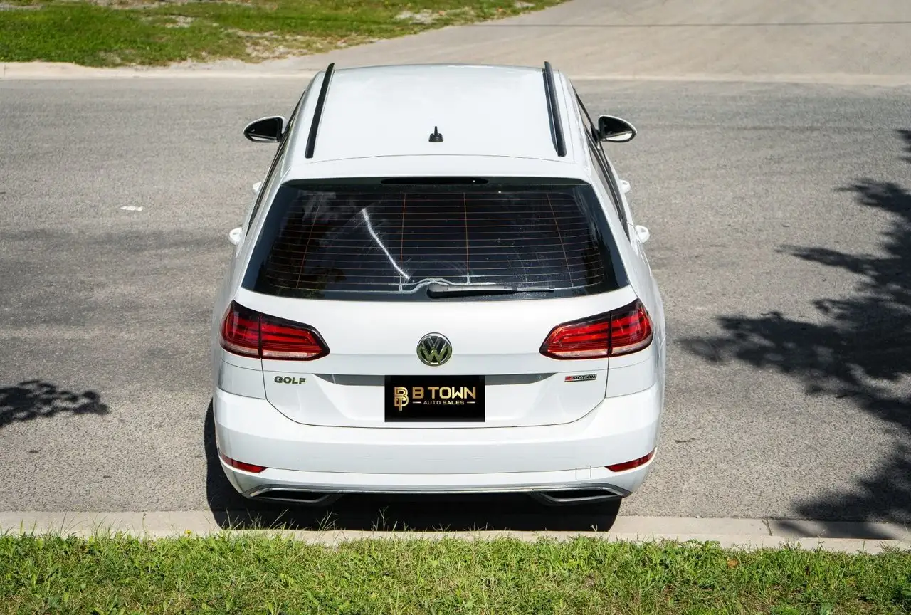 Volkswagen Golf снимка Volkswagen Golf
