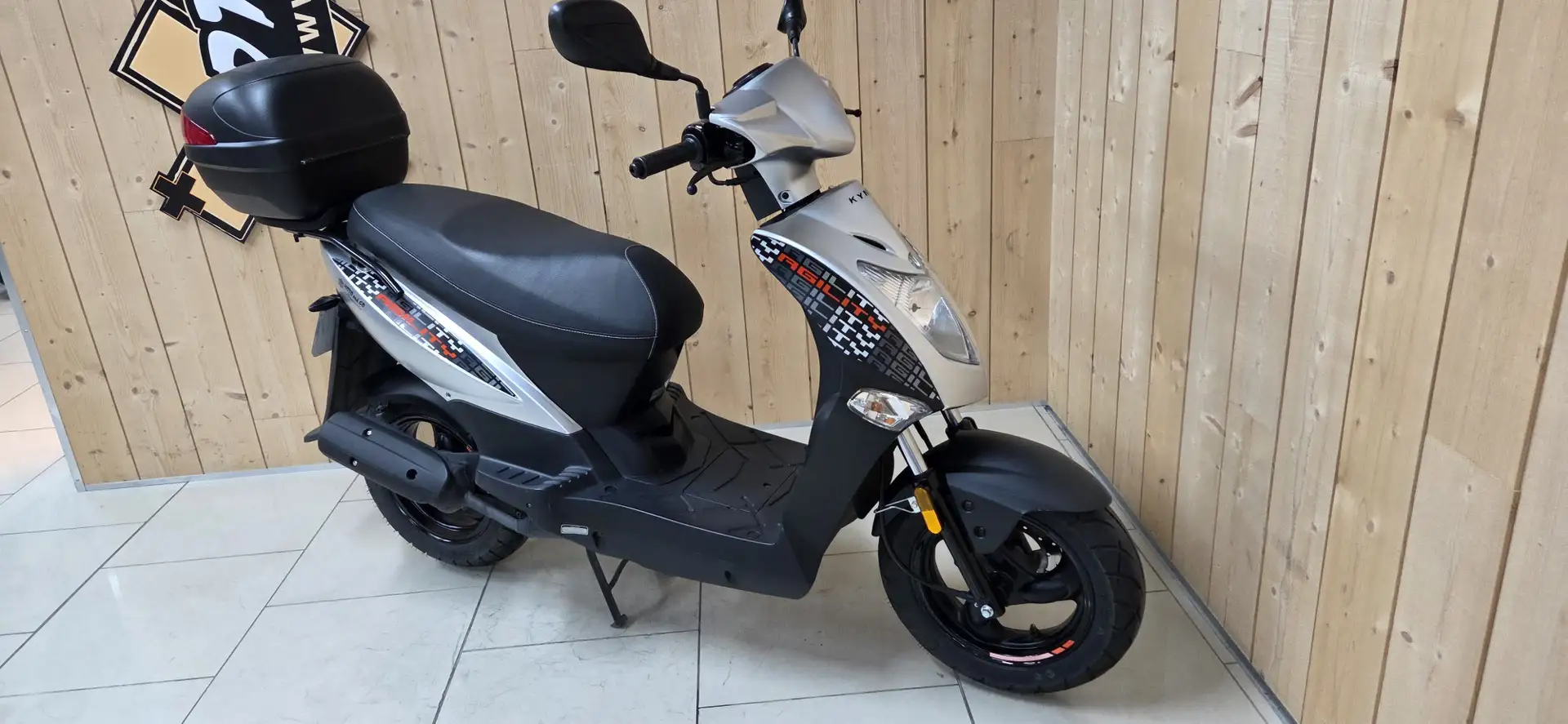 Kymco Agility 50 Gris - 2
