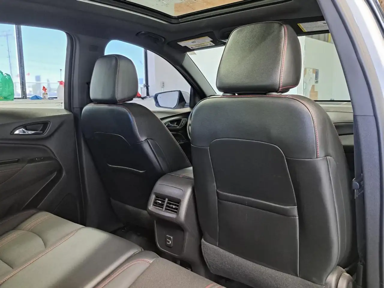Chevrolet Equinox снимка Chevrolet Equinox
