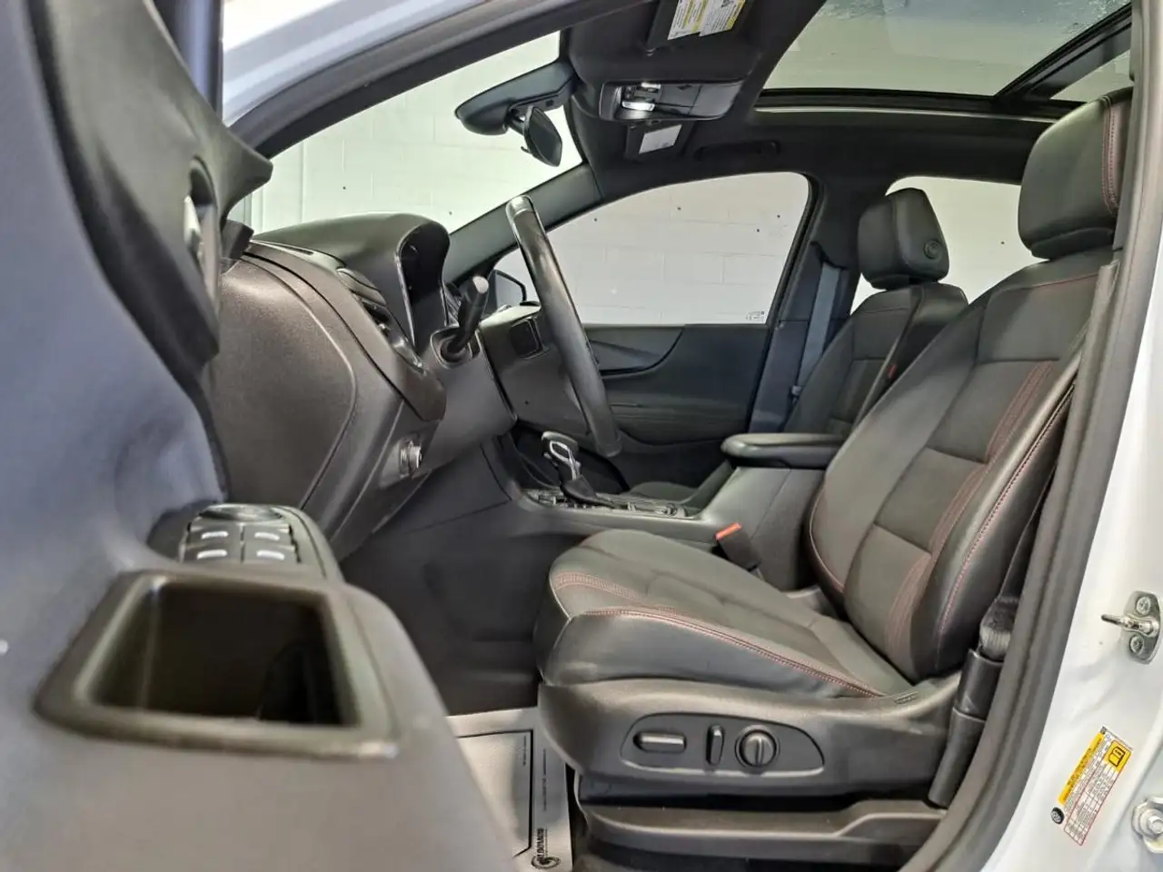 Chevrolet Equinox снимка Chevrolet Equinox