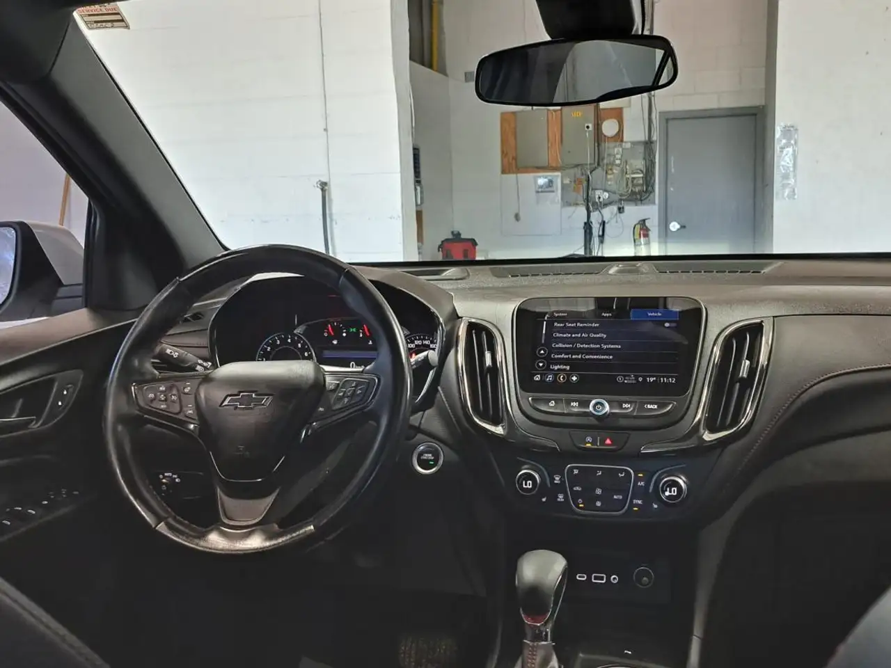 Chevrolet Equinox снимка Chevrolet Equinox