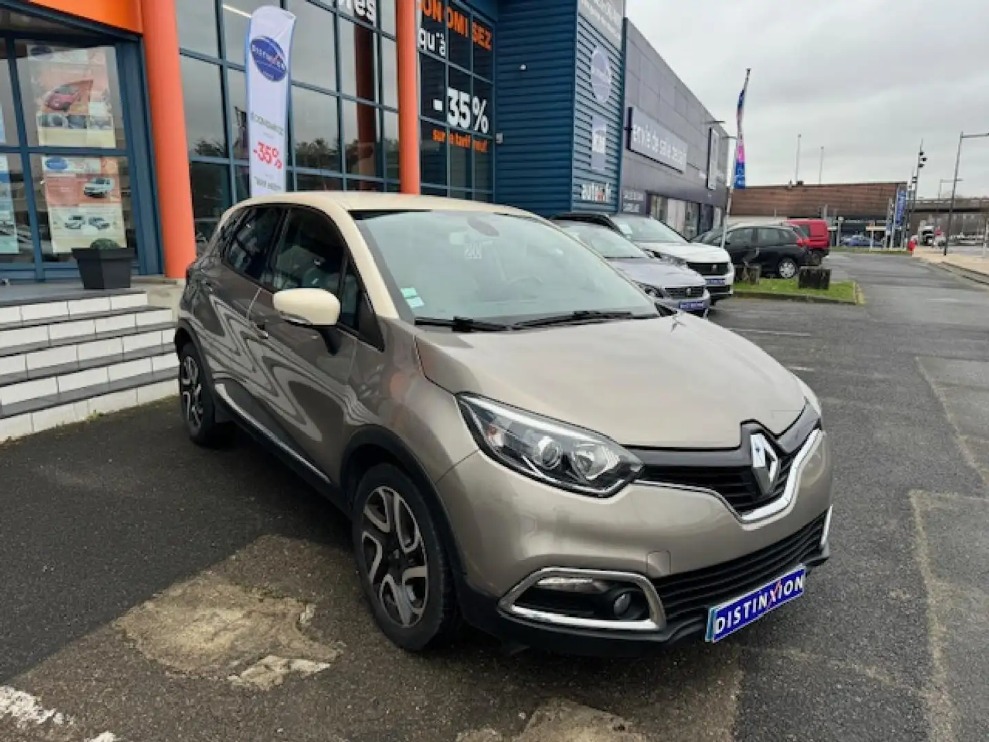 Renault Captur Captur 0.9 Energy TCe - 90 Euro 6  Intens PHASE 1 Beżowy - 2
