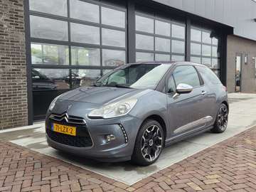 1.6 THP Sport Chic | LEKT OLIE
