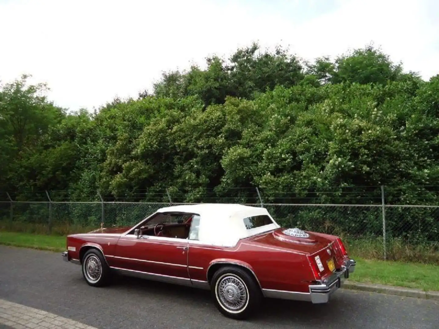 Cadillac Eldorado Convertible "Pistolen Paultje" Piros - 2