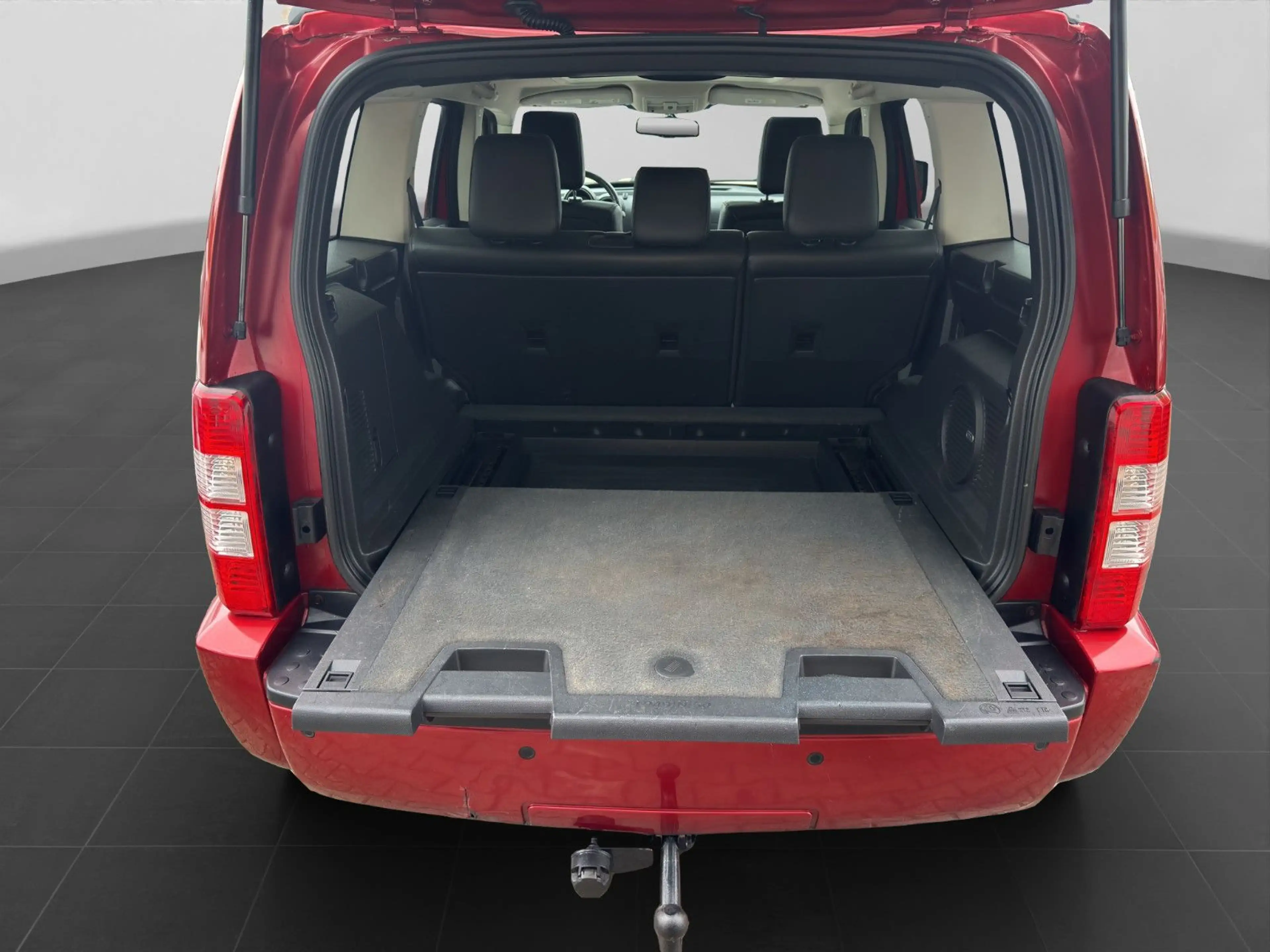 Dodge Nitro NITRO SXT 2.8 CRD AUT. | 4x4 | AHK | 20 ZOLL | — photo 11