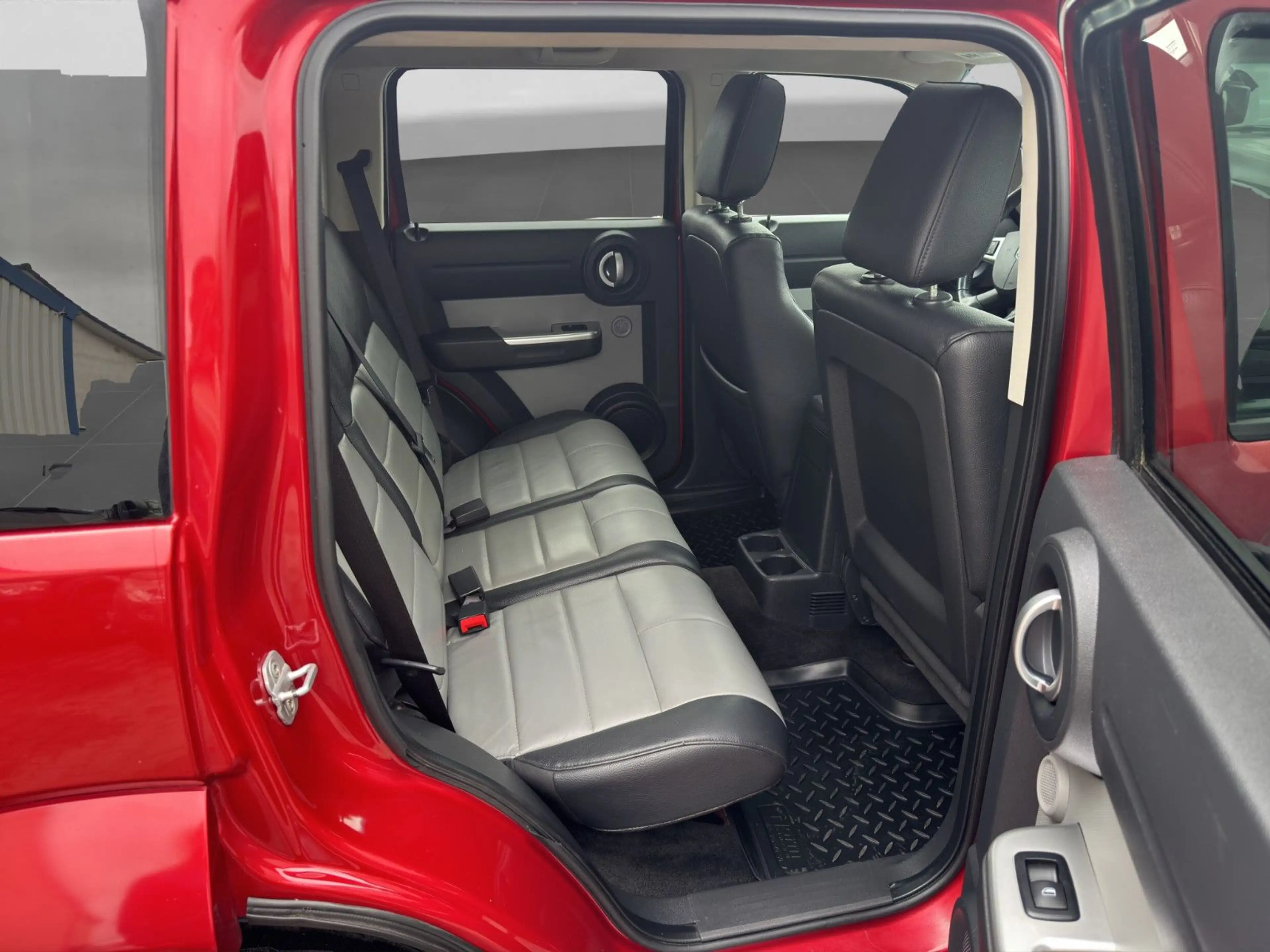 Dodge Nitro NITRO SXT 2.8 CRD AUT. | 4x4 | AHK | 20 ZOLL | — photo 13