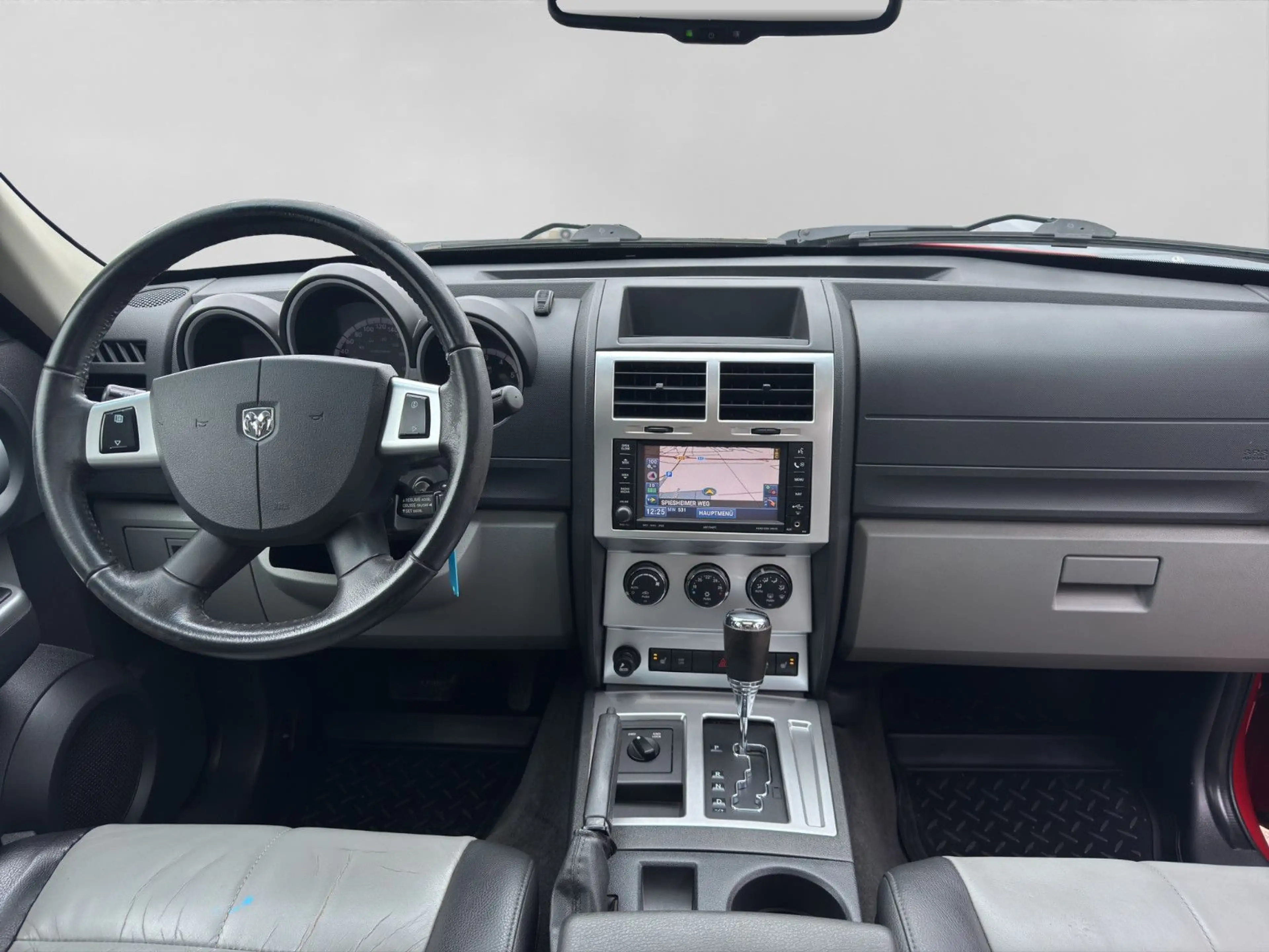 Dodge Nitro NITRO SXT 2.8 CRD AUT. | 4x4 | AHK | 20 ZOLL | — photo 15