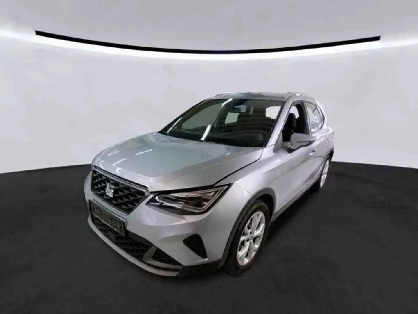 SEAT Arona 1.0TSI DSG FR-LINE LED+NAV+APP+DAB+GRA+PDC Silber - 2