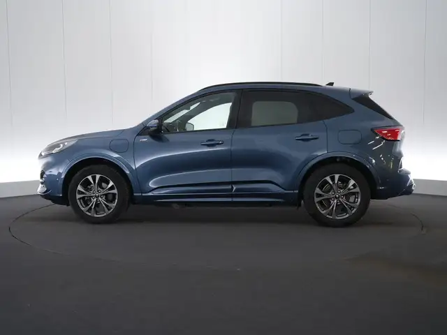Ford Kuga view 4