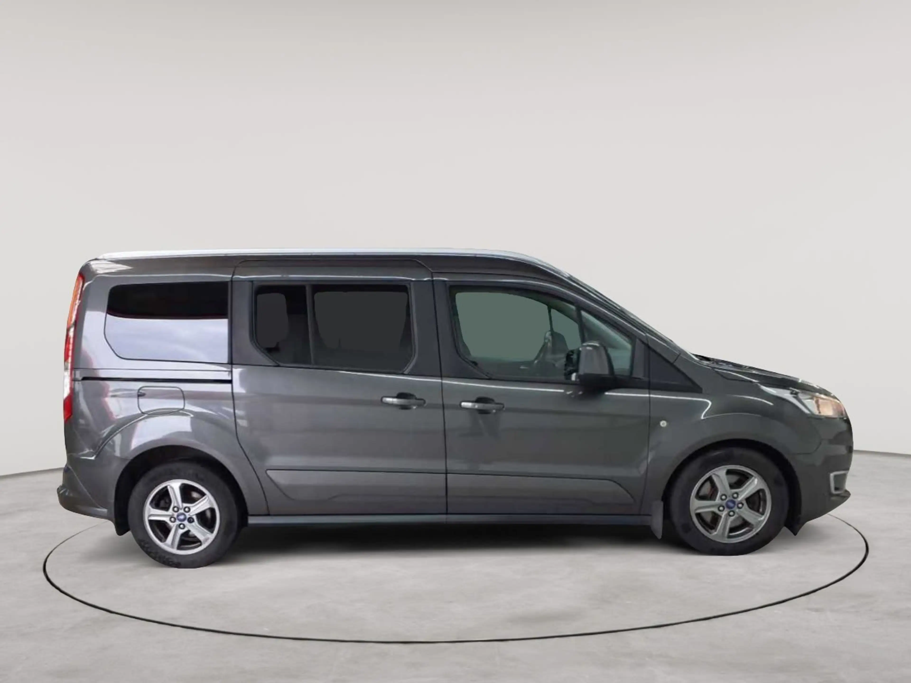 Ford Tourneo Connect Grand Tourneo Connect 1.5 EB Aut. Titanium — photo 3