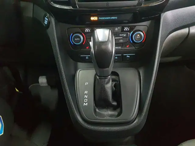 Ford Tourneo Connect view 10