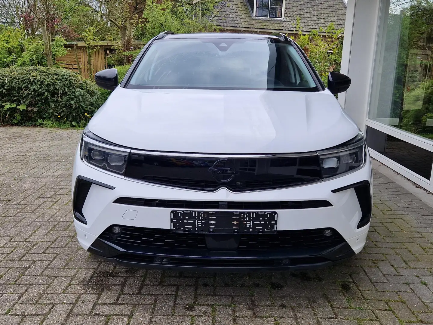 Opel Grandland 1.6 Turbo Plug-In Hybrid 4x4 GSe | Elektrische kof Wit - 2