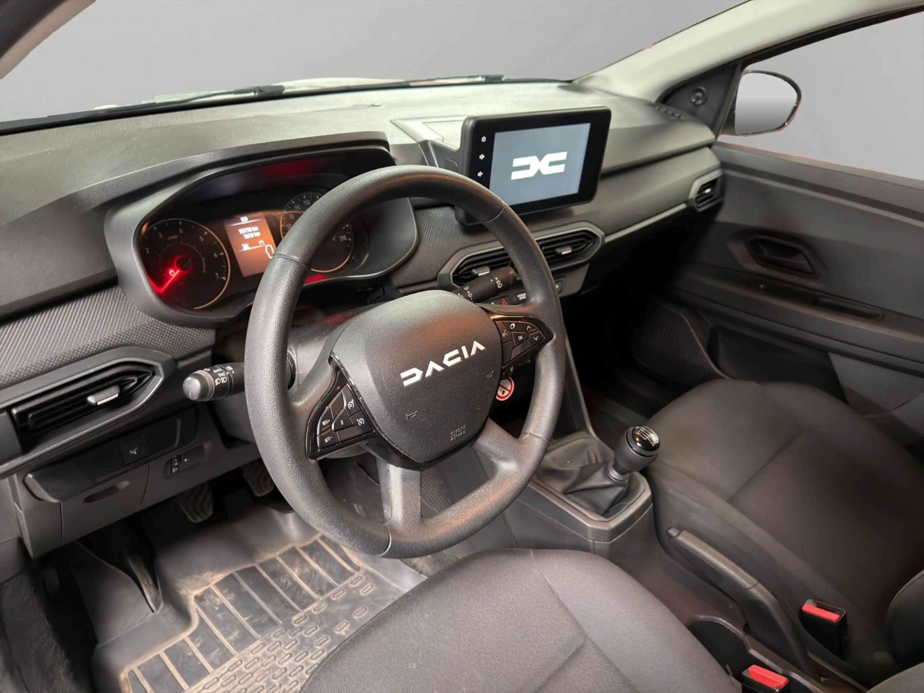 Dacia Jogger Essential 1.HAND/SCHECKHEFT/TÜV NEU/KLIMA — photo 10