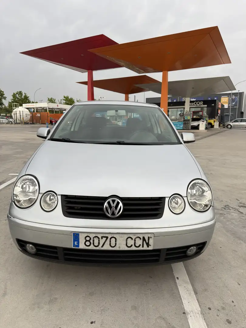 Volkswagen Polo 1.4 FSI Highline 85 - 2