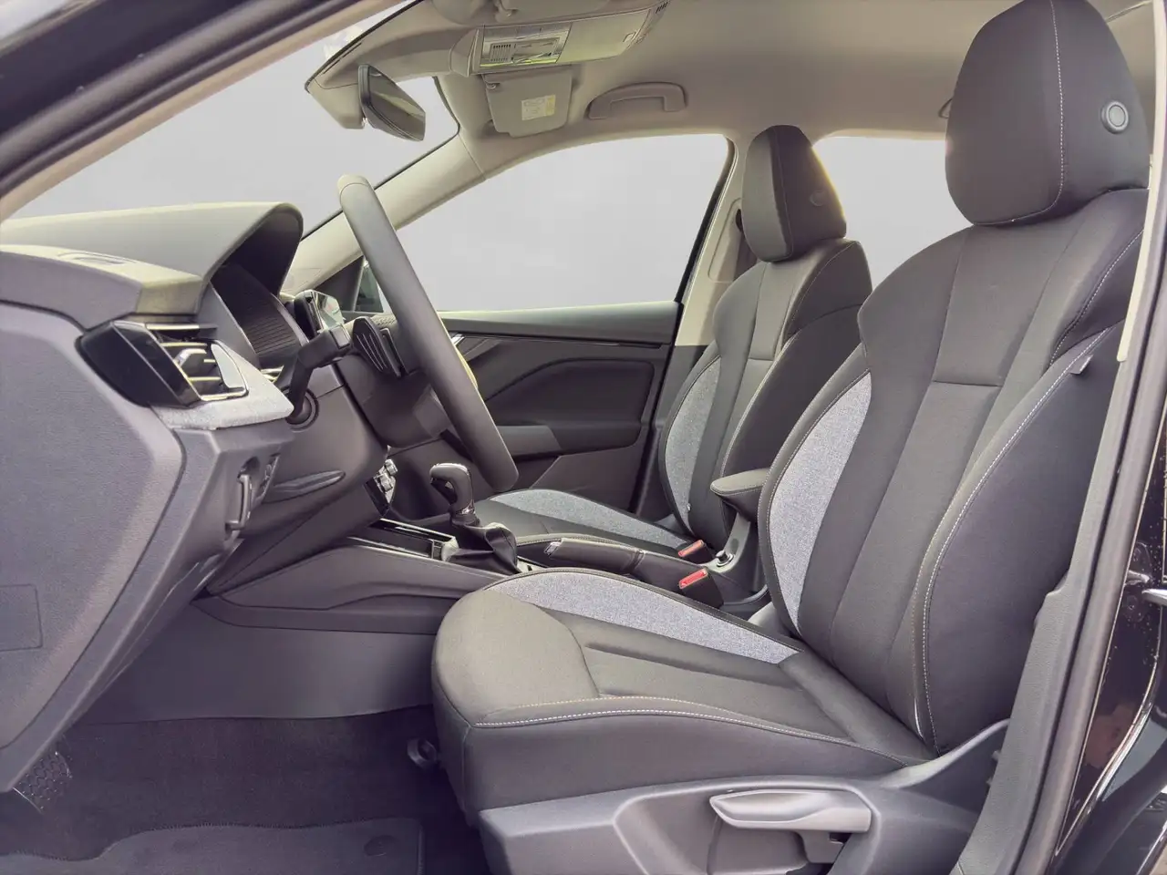 Skoda Kamiq 1.0TSI DSG SELECTION+AHK+RFK+KESSY+LENKRADH., миниатюра 9