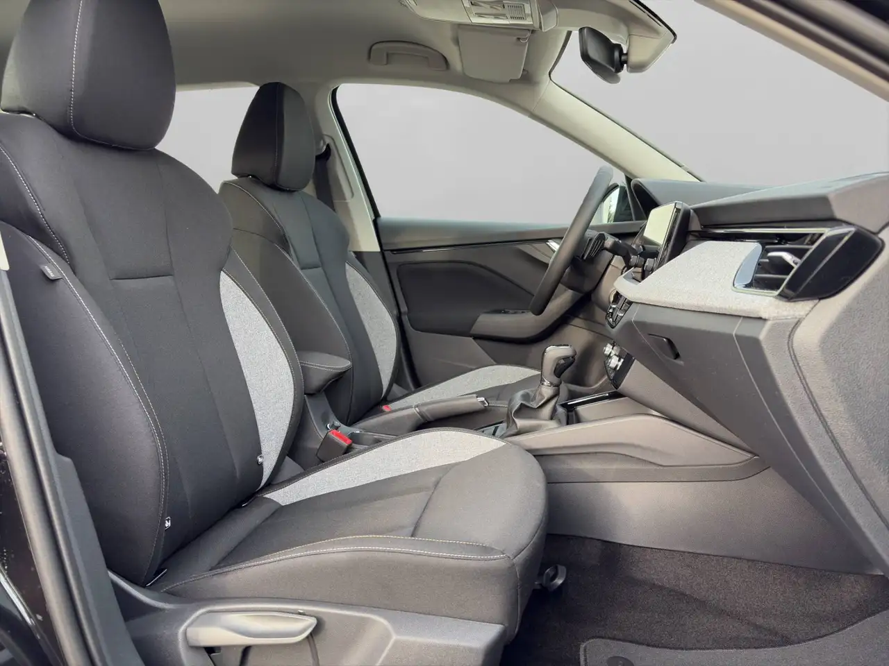 Skoda Kamiq 1.0TSI DSG SELECTION+AHK+RFK+KESSY+LENKRADH., миниатюра 16