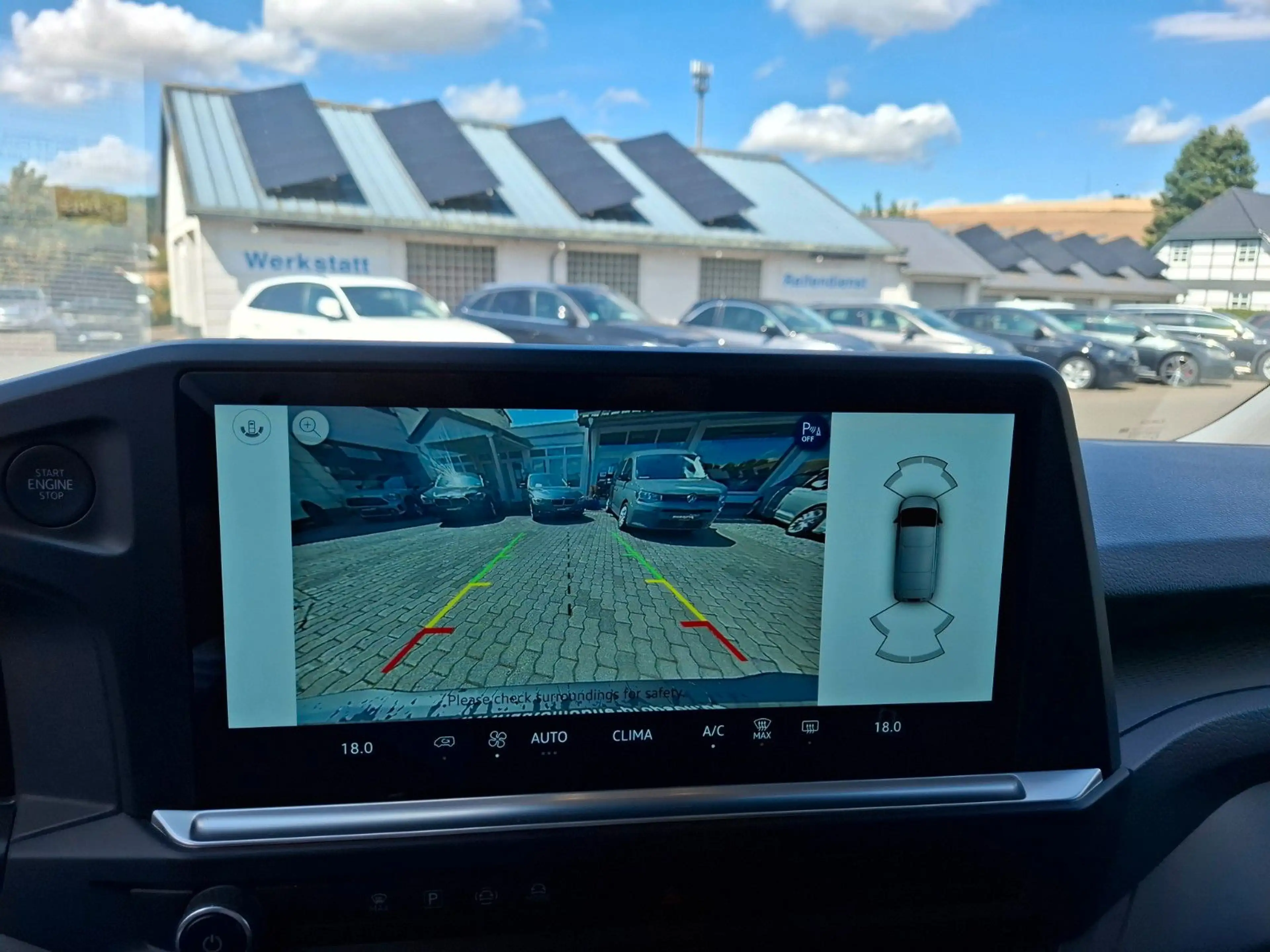 Volkswagen T7 Caravelle 2.0 TDI APP KAMERA LED KLIMA — photo 10