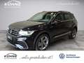 Volkswagen Tiguan R-Line 1.5 TSI DSG | MATRIX NAVI AHK ACC Zwart - thumbnail 1