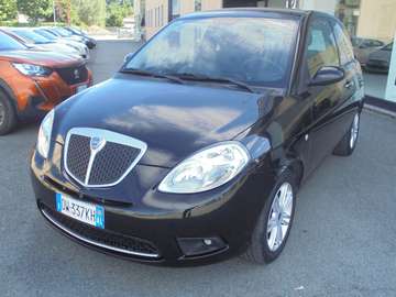 Y 1.2 LE UNICOPROPRIETARIO 79457 KM. CERT.