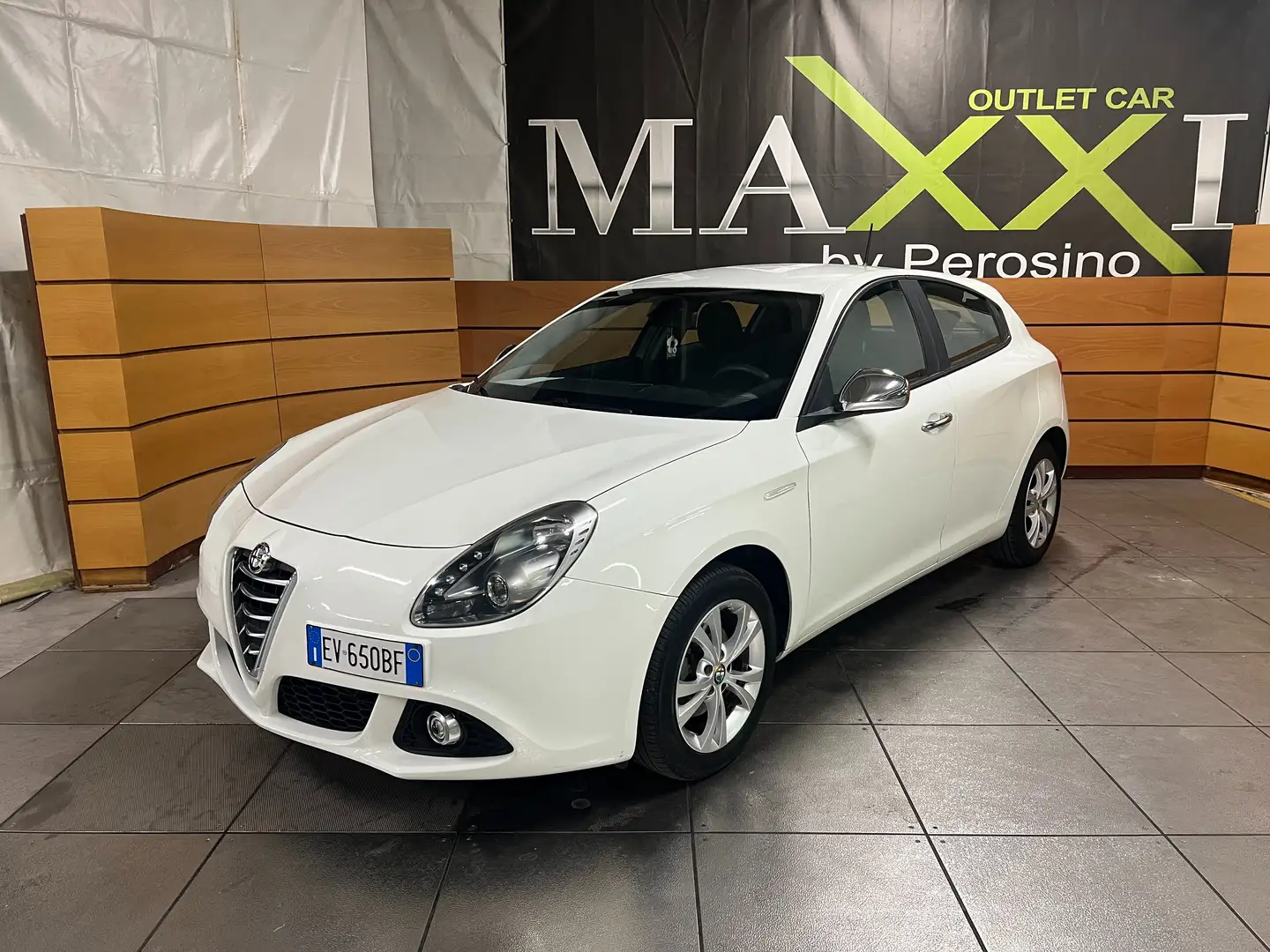 Alfa Romeo Giulietta Giulietta 1.6 jtdm Progression E5+ Bianco - 1