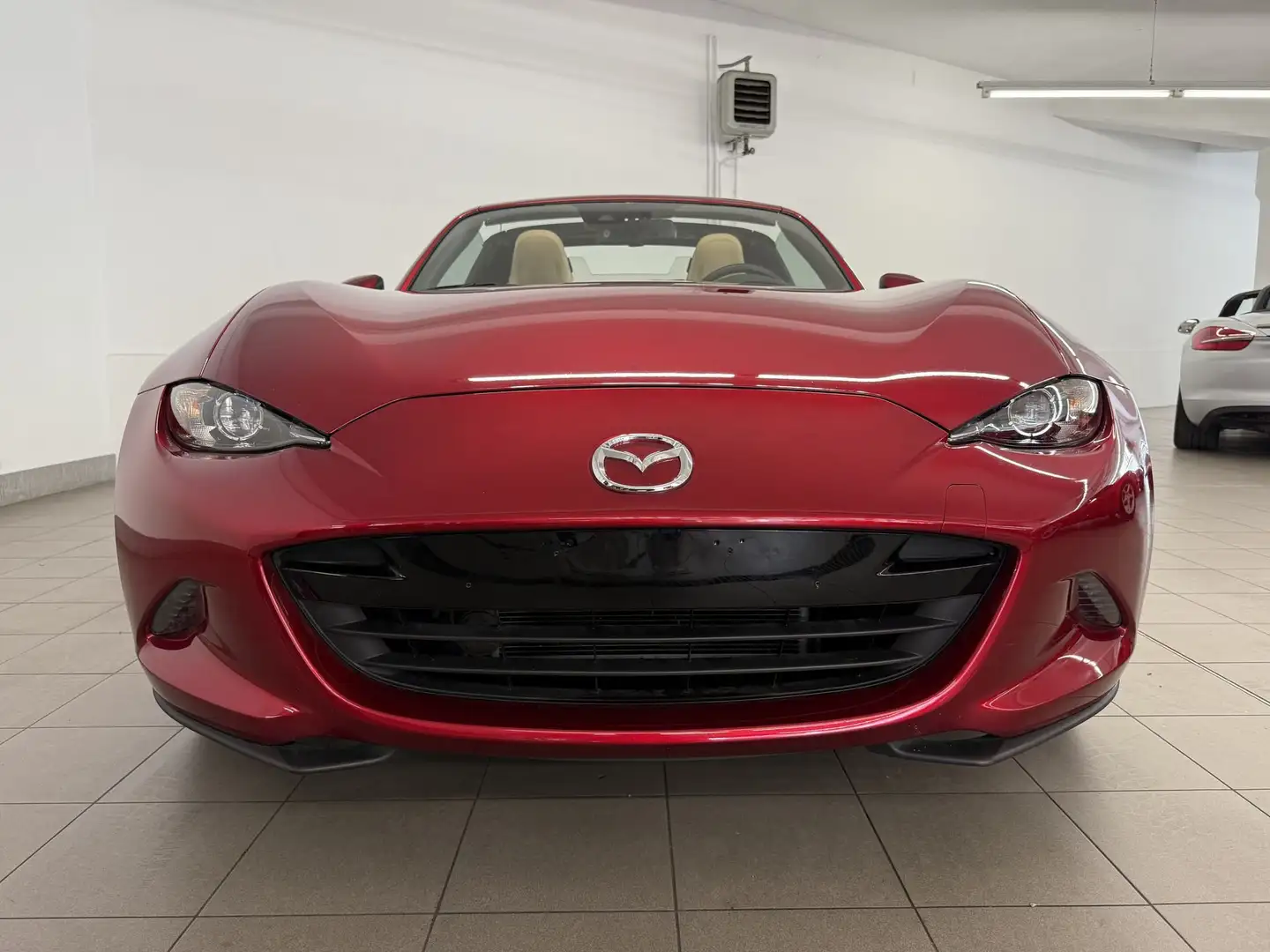 Mazda MX-5 2.0L Skyactiv-G RF Sport 2.0 Red - 2