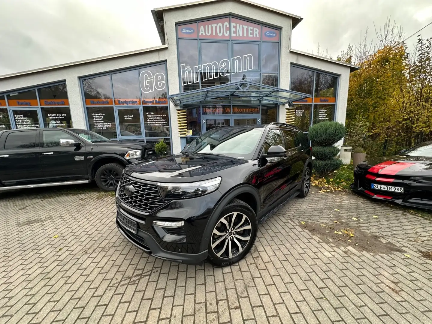 Ford Explorer 3.0 Plug-in-Hybrid 4x4 ST-Line Noir - 1