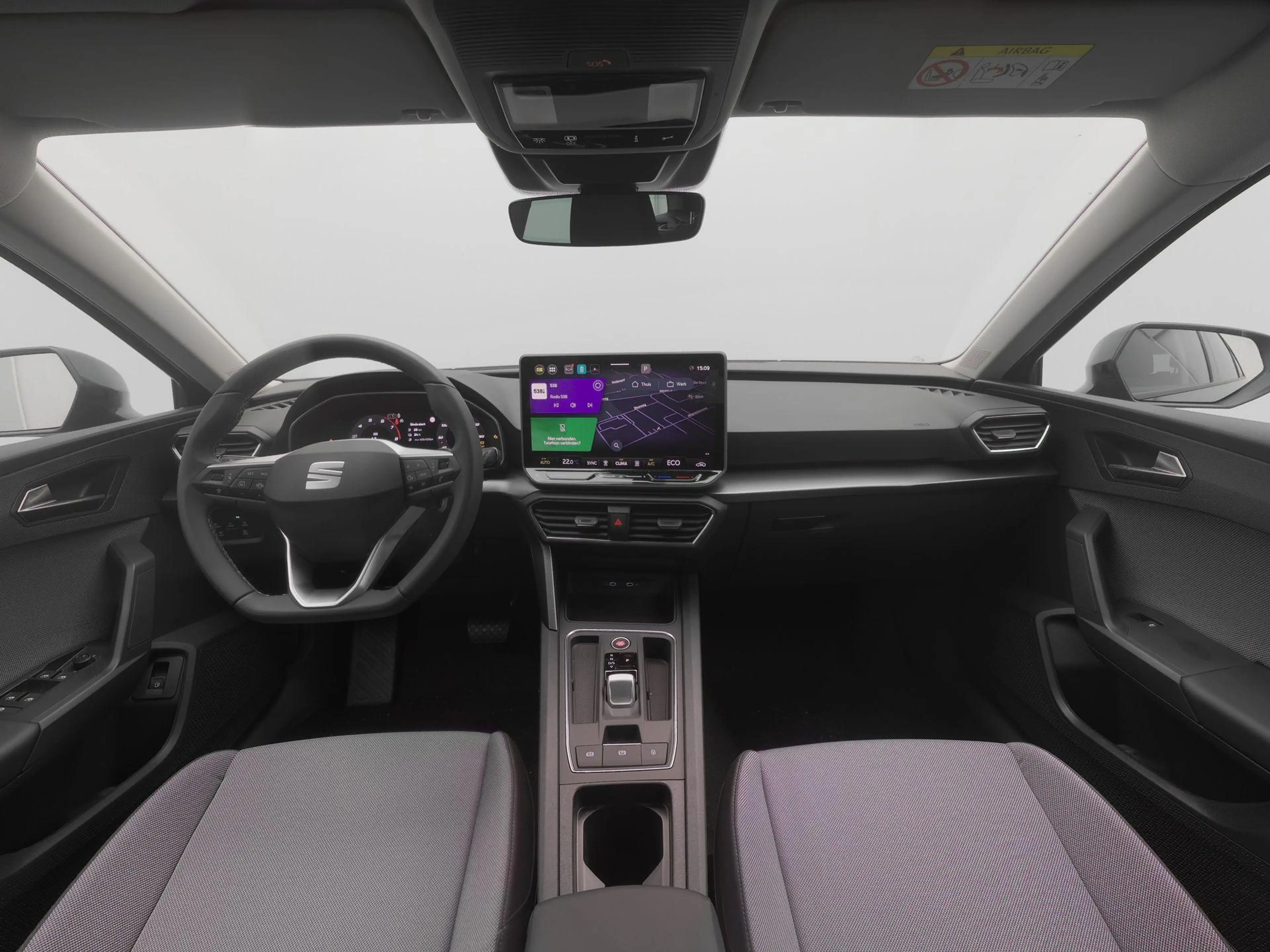 SEAT Leon e-Hybrid Sportstourer 1.5 TSI Business Style 204pk | Lage f — photo 3