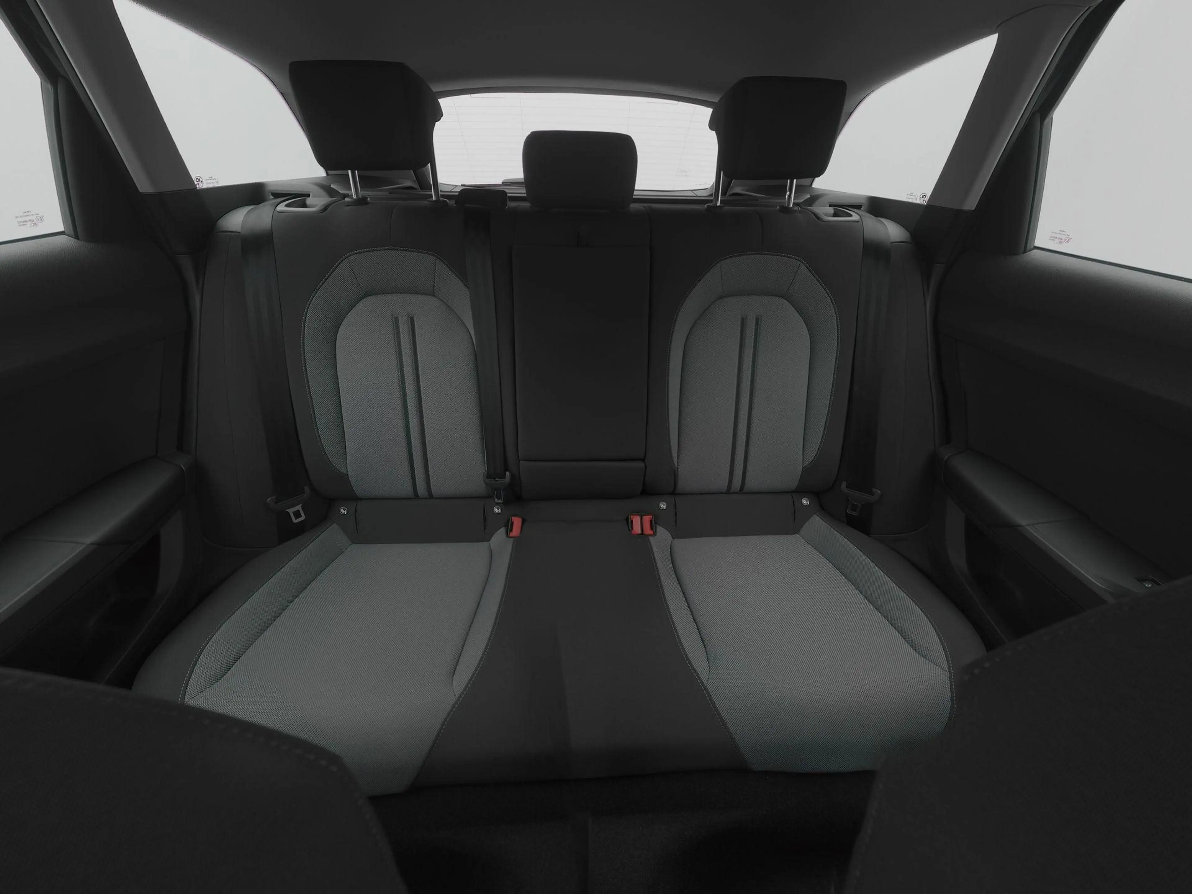 SEAT Leon e-Hybrid Sportstourer 1.5 TSI Business Style 204pk | Lage f — photo 10