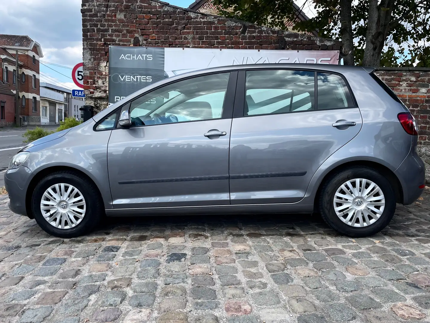 Volkswagen Golf Plus Golf Plus 1.6 CR TDi Trendline DPF Grau - 2