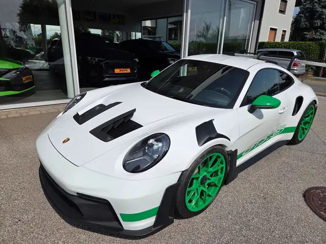 Porsche 992 GT3 RS Neuwagen 2/25 Clubsport Carbon Leder Lift Ansicht 25