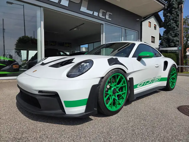 Porsche 992 GT3 RS Neuwagen 2/25 Clubsport Carbon Leder Lift Ansicht 4