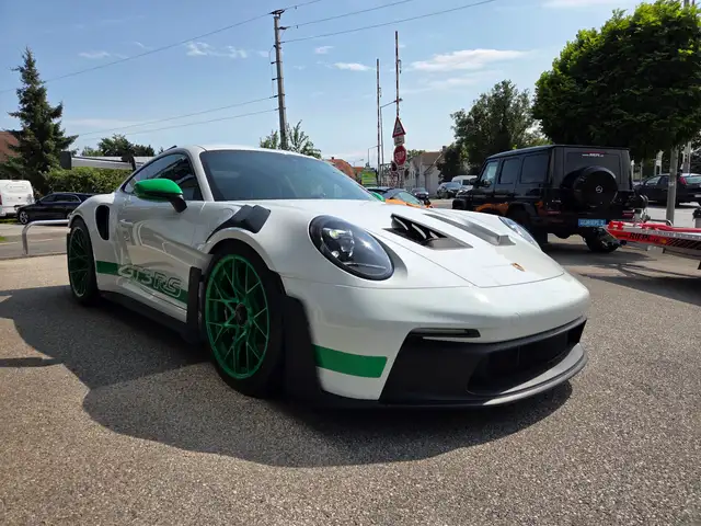 Porsche 992 GT3 RS Neuwagen 2/25 Clubsport Carbon Leder Lift Ansicht 6
