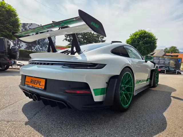 Porsche 992 GT3 RS Neuwagen 2/25 Clubsport Carbon Leder Lift Ansicht 3