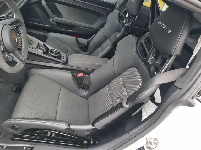 Porsche 992 GT3 RS Neuwagen 2/25 Clubsport Carbon Leder Lift Ansicht 8