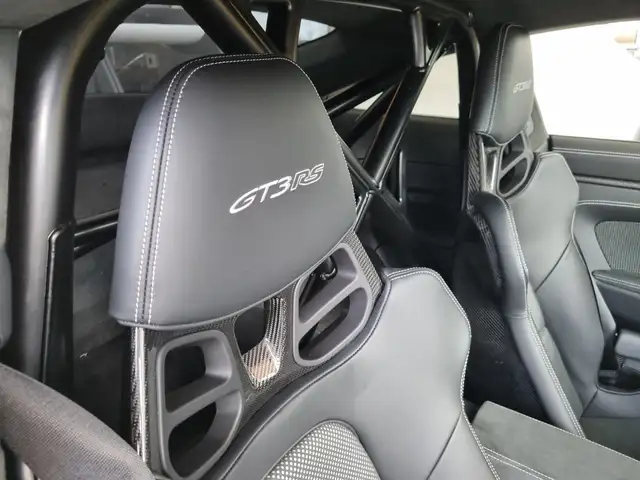Porsche 992 GT3 RS Neuwagen 2/25 Clubsport Carbon Leder Lift Ansicht 14