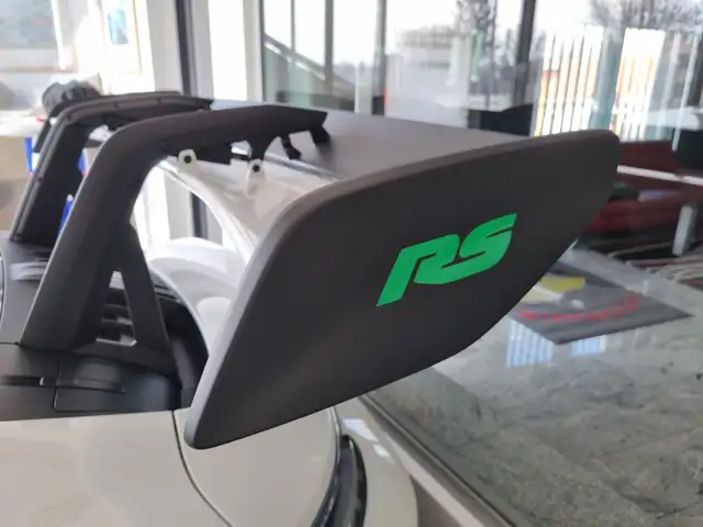 Porsche 992 GT3 RS Neuwagen 2/25 Clubsport Carbon Leder Lift Ansicht 24