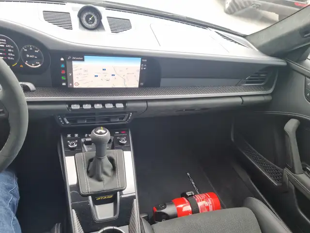 Porsche 992 GT3 RS Neuwagen 2/25 Clubsport Carbon Leder Lift Ansicht 16