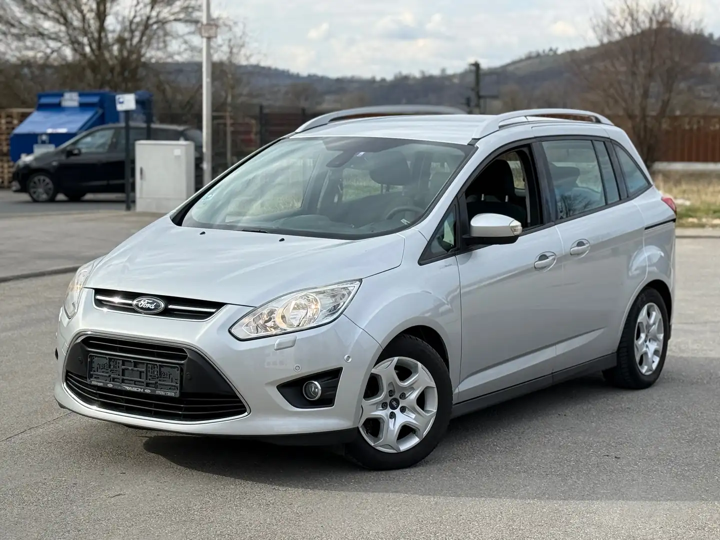 Ford Grand C-Max 1.6 TDCi 7 Sitzer | EUR5 | AHK | TÜV 06/2027 Gris - 2