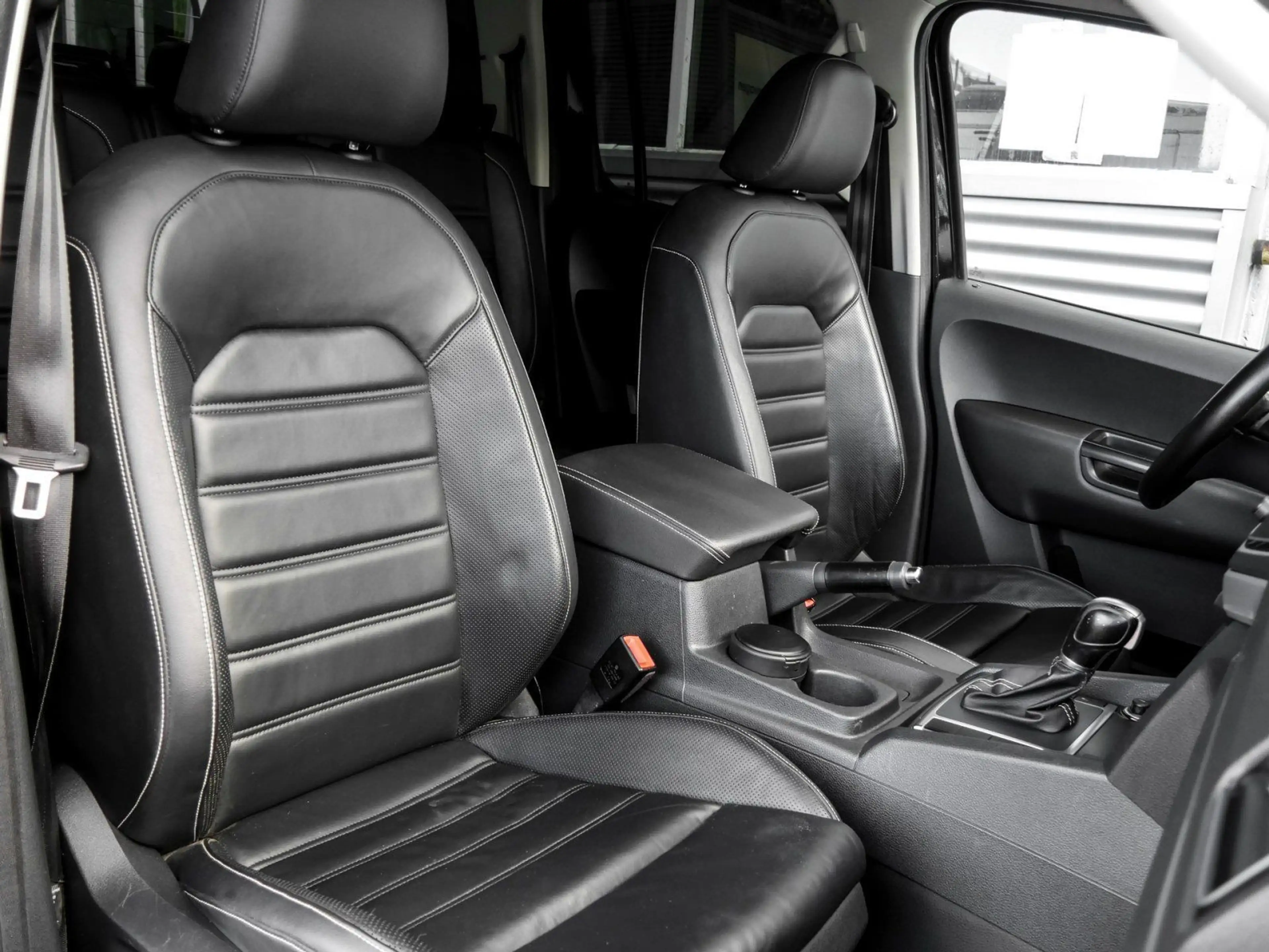 Volkswagen Amarok 3.0 TDI Aventura 4Motion AHK Roll Cover — photo 6
