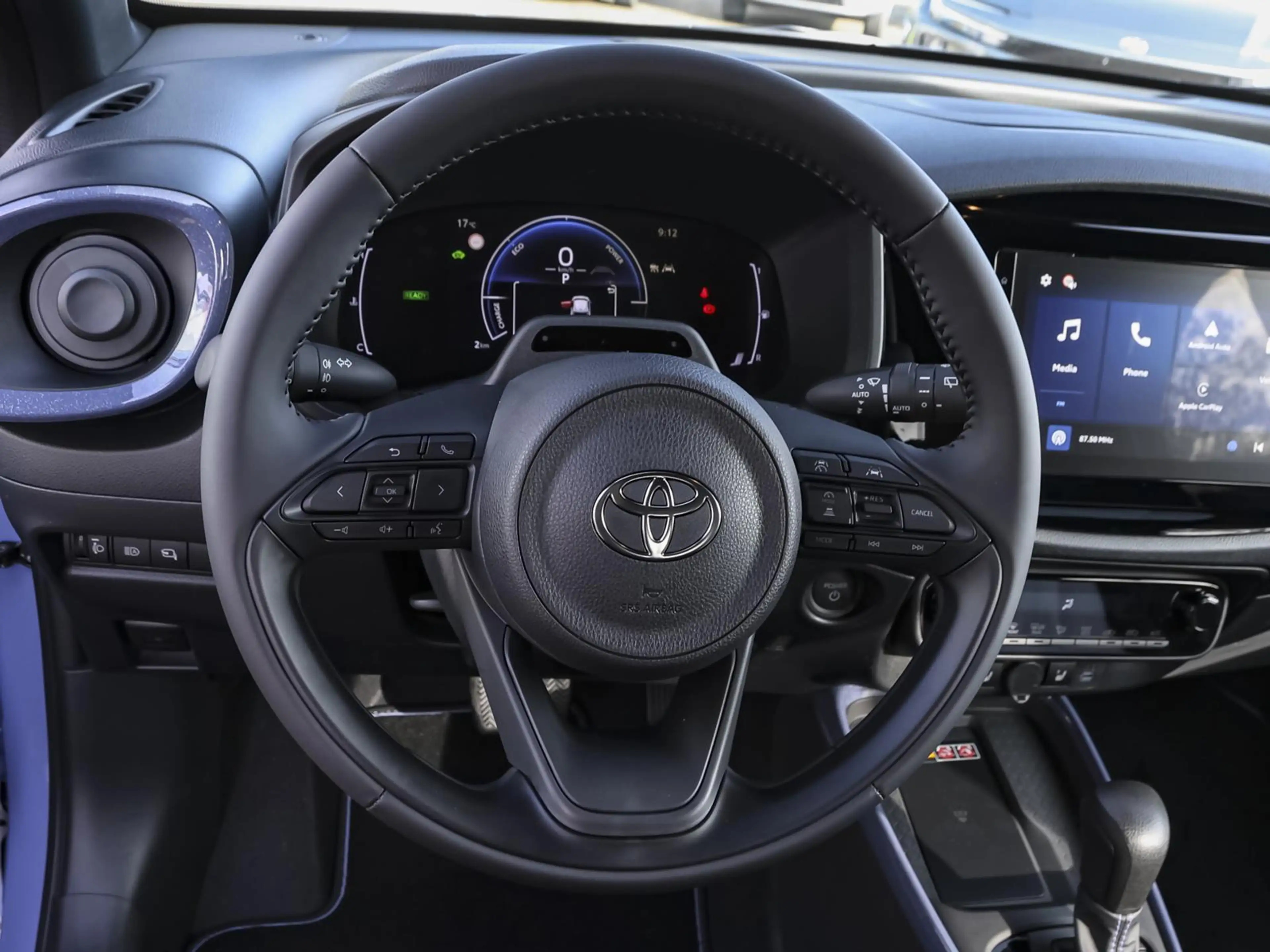 Toyota Aygo X Teamplayer 1,5 l Hybrid Technik Paket — photo 9