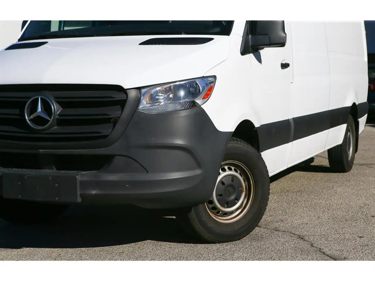 Mercedes-Benz Sprinter снимка Mercedes-Benz Sprinter