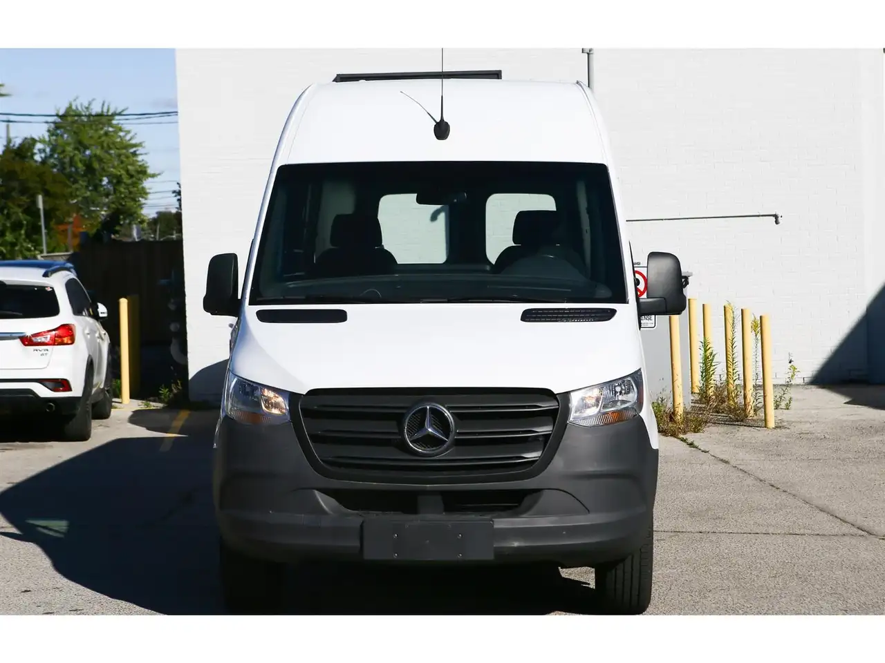 Mercedes-Benz Sprinter снимка Mercedes-Benz Sprinter