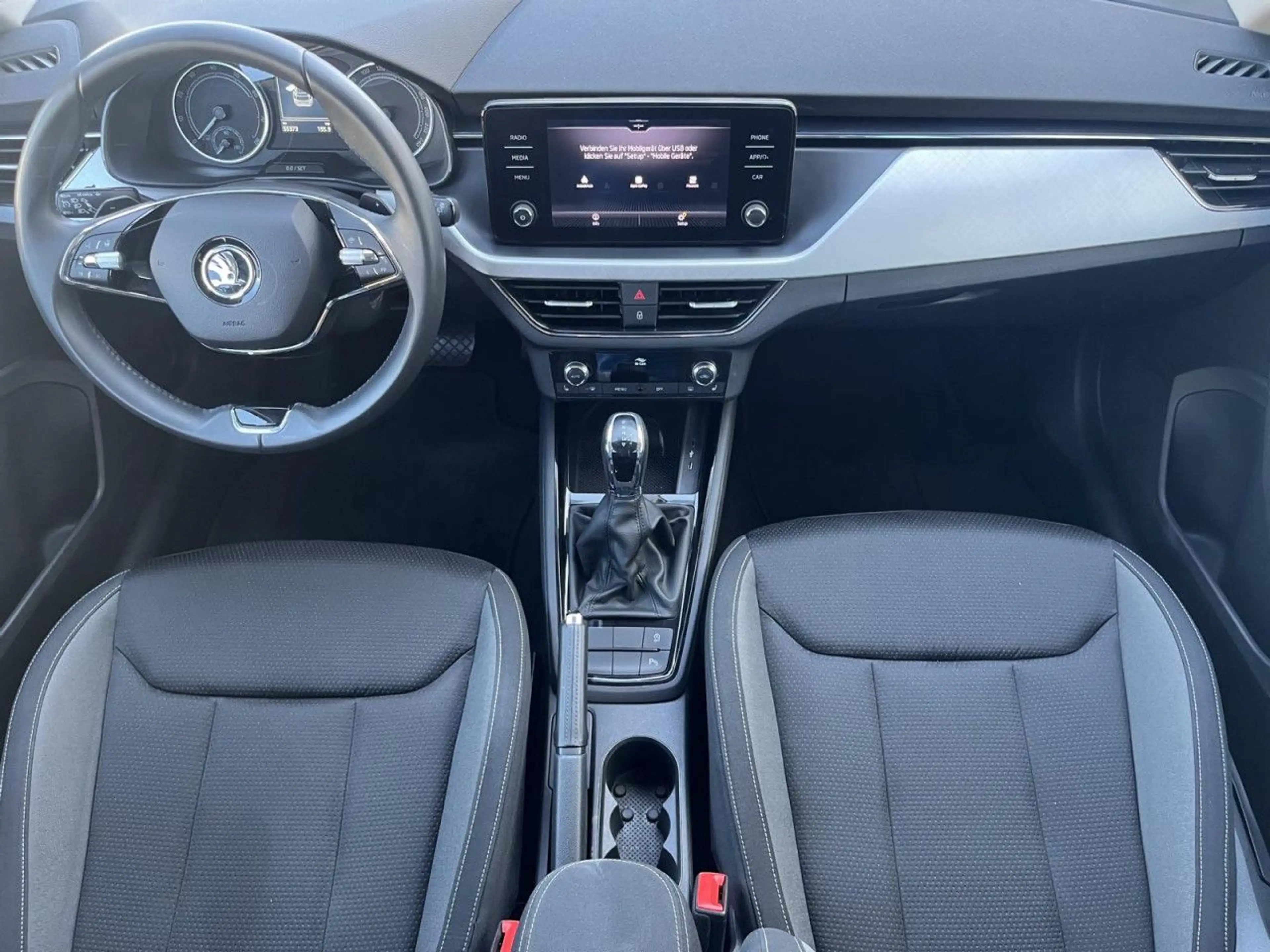 Skoda Kamiq Ambition Tour 1,5 TSI DSG PDC SmartLink GRA — photo 6