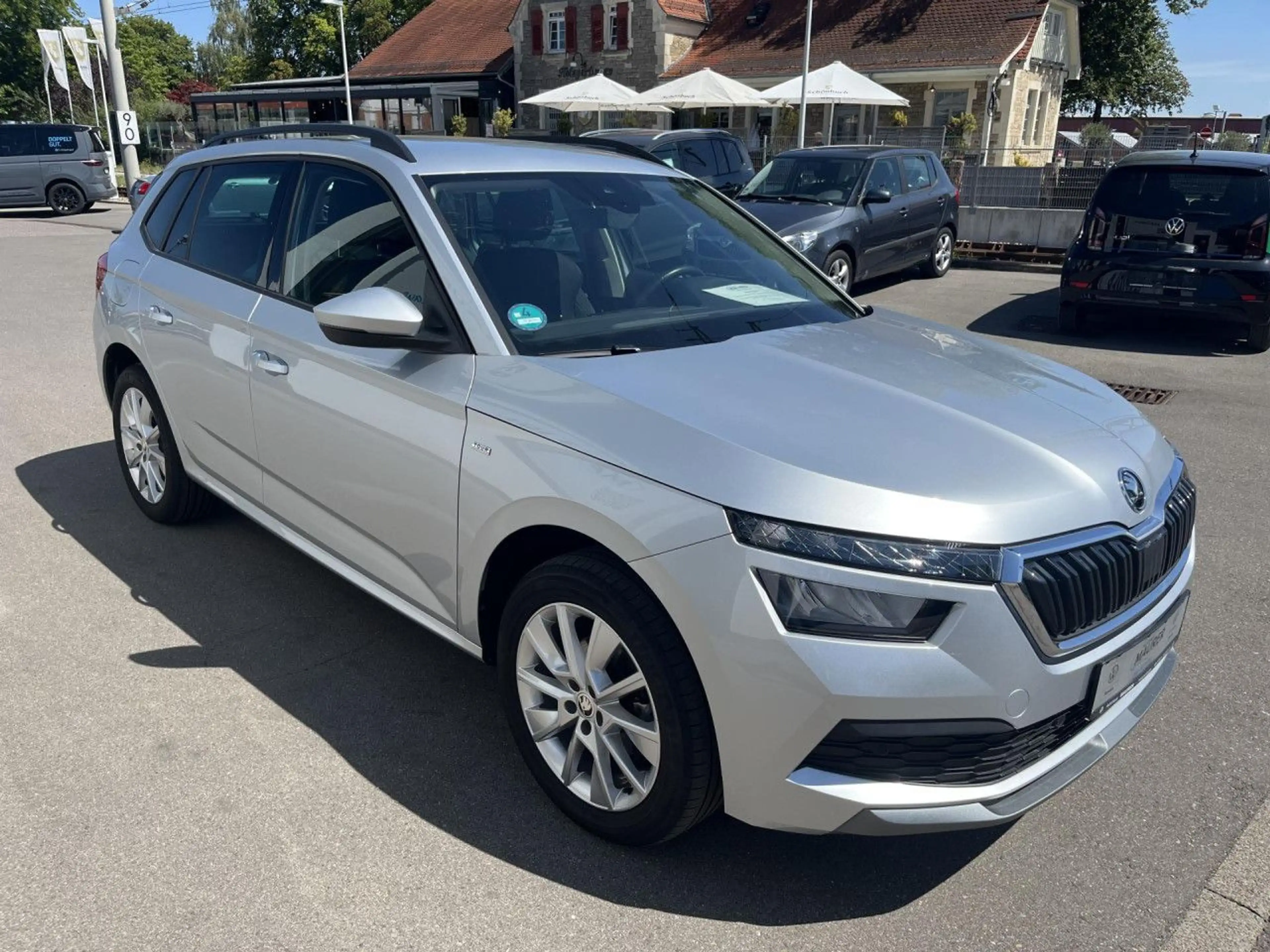Skoda Kamiq Ambition Tour 1,5 TSI DSG PDC SmartLink GRA — photo 4
