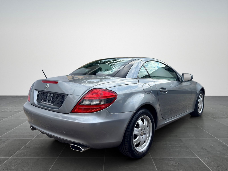 Mercedes-Benz SLK 200 Kompressor*LEDER*PDC*SHZ*AIRSCARF — photo 9